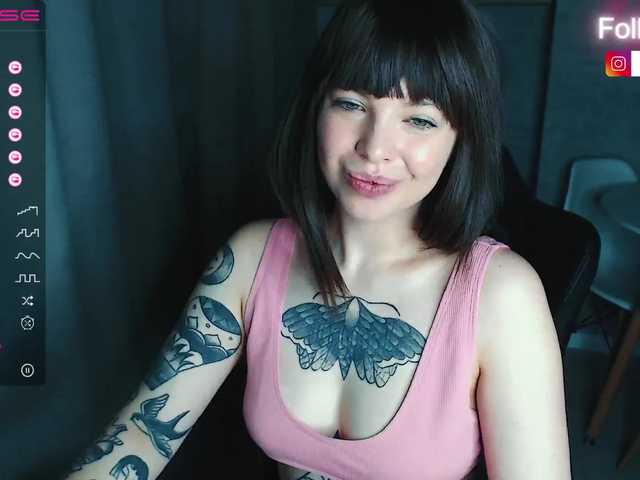 Fotogrāfijas -alexis- Hi, im Alex) Lovense from 1 tkn. For tokens in pm i dont do anything! Favourite vibration is 111 tkn. For the any show you want @remain