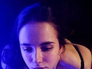 Erotiska video tērzēšana -Angry-Fox-