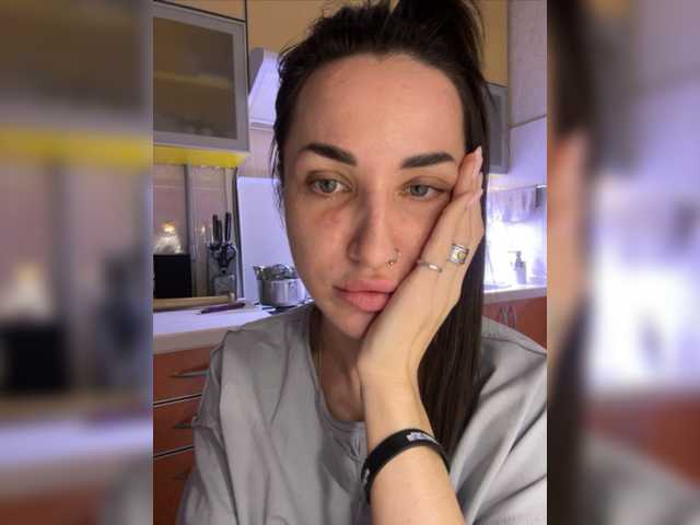 Apraides ekrānuzņēmumi -MILFANN-