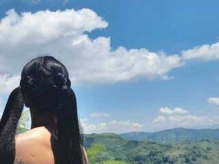 Erotiska video tērzēšana -hot-dyrti-tatooed-