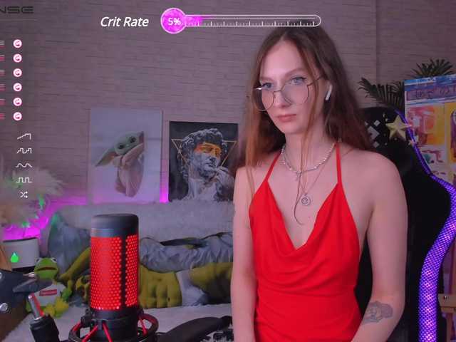 Fotogrāfijas KiraRumGirl Hey ! im Kiralet's have fun ;) lovense works from 2tk favorite vibration 11tk for a sweet orgasm I recommend using the control of my toy in menu ))