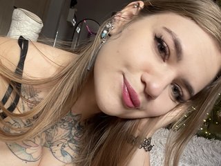 Erotiska video tērzēšana -Tiki-Riki-