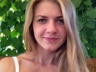 Erotiska video tērzēšana 69blondy69