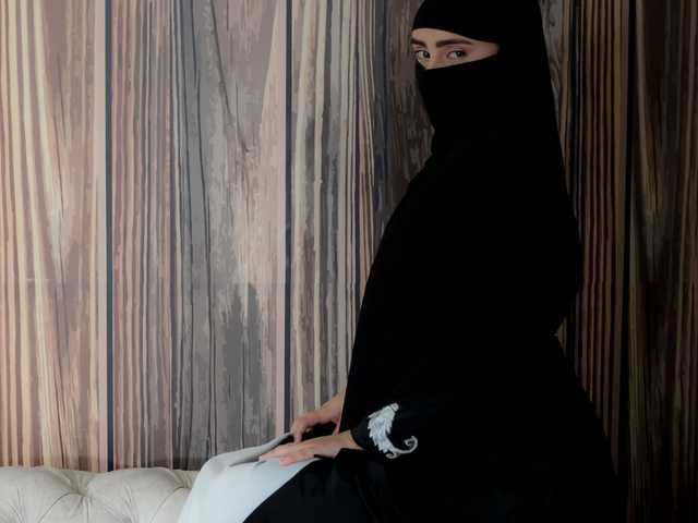 Profila foto aamira