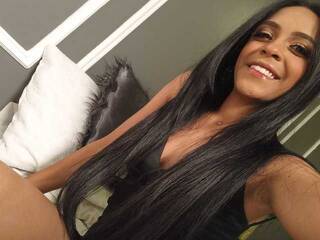 Erotiska video tērzēšana abbypeachxxx