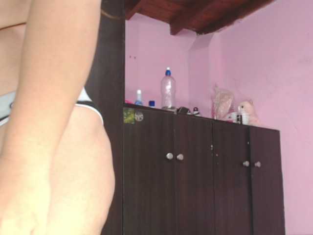 Apraides ekrānuzņēmumi acutegirlxx