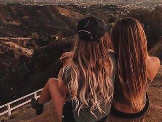 Erotiska video tērzēšana adahlia-angel