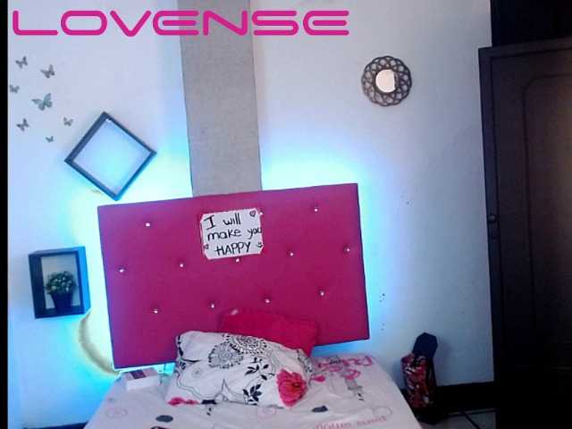 Fotogrāfijas ADAHOT MY LOVES TODAY I FIND MY PREMIERE TOY "LOVENSE" FOR YOU ... WHO WANTS TO RELEASE WITH ME?