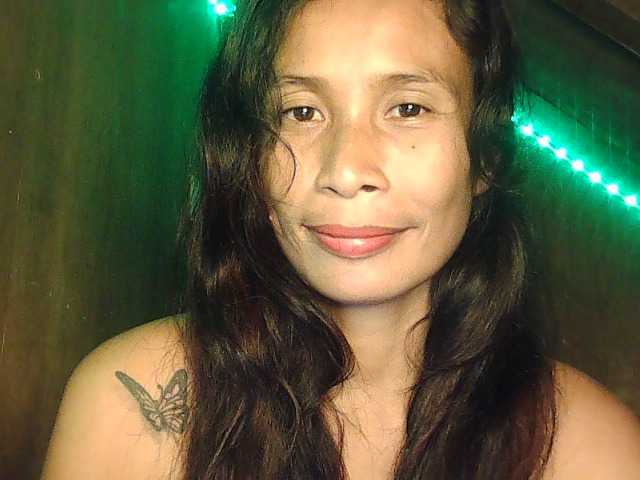 Apraides ekrānuzņēmumi Adanna