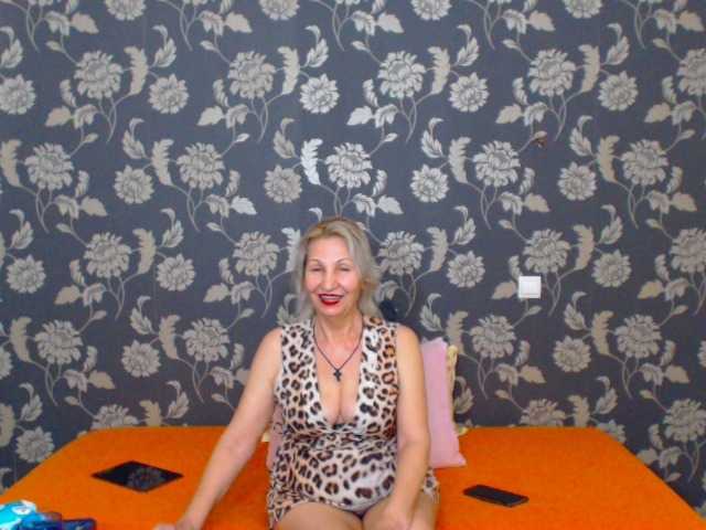 Apraides ekrānuzņēmumi adeladison