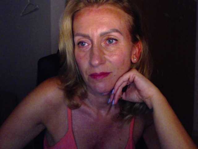 Apraides ekrānuzņēmumi AdreySmith