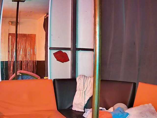Fotogrāfijas Afrodita--1 hi guys welcome to my room #showherotic #masturbation #sexdance #tube #games