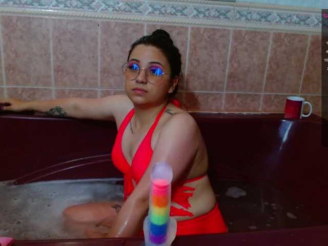 Fotogrāfijas Agatha_hot