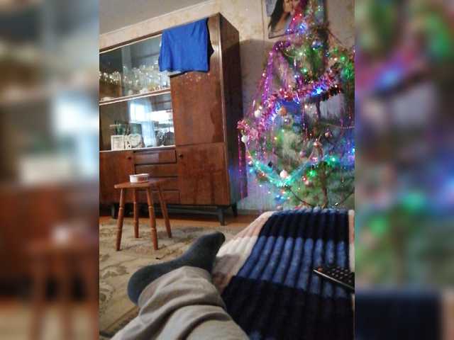 Apraides ekrānuzņēmumi dark_brunet