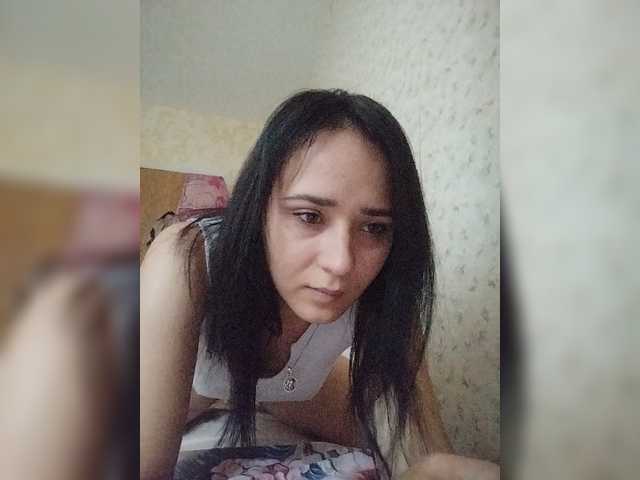 Apraides ekrānuzņēmumi dark_brunet