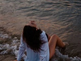 Erotiska video tērzēšana Agnes7700