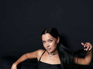 Erotiska video tērzēšana AlanaMell