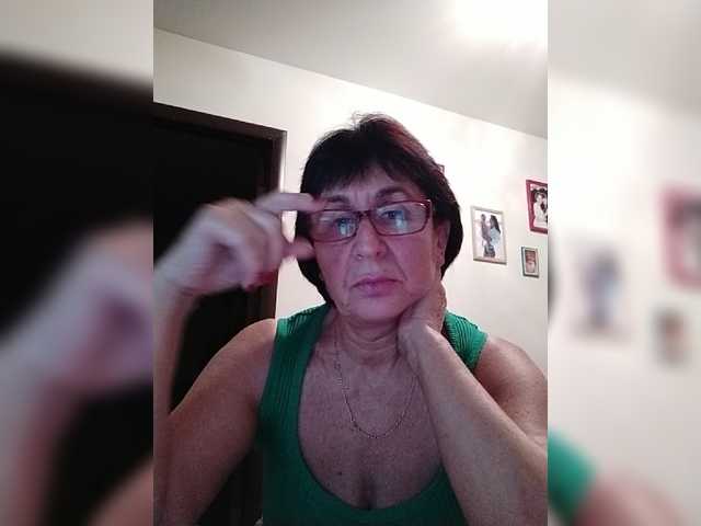 Apraides ekrānuzņēmumi AlbinaXPretty