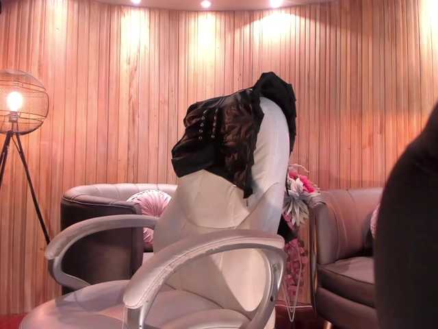 Apraides ekrānuzņēmumi AlexaField