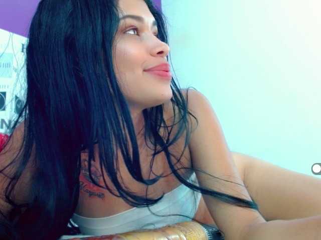 Apraides ekrānuzņēmumi AlexaSmitthh