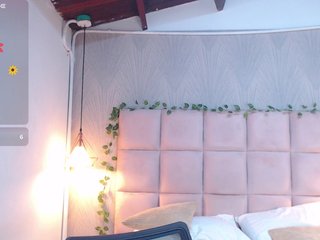 Erotiska video tērzēšana ALEXXA-CURVY
