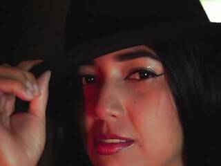 Erotiska video tērzēšana alexxbeell