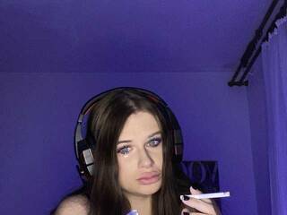 Erotiska video tērzēšana Alice-darkness