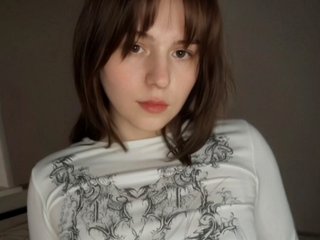 Erotiska video tērzēšana Alice-Nour