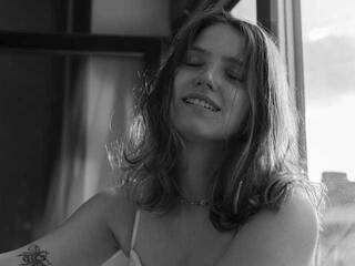 Erotiska video tērzēšana AliceKittie