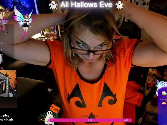 Fotogrāfijas Aliceliddell7 Happyy Hallows Eve | #fuckmachine #lovense #pvt #squirt #milf | #blonde #funny #smile #glasses #smoke #Squirt #lush #lovense #dance