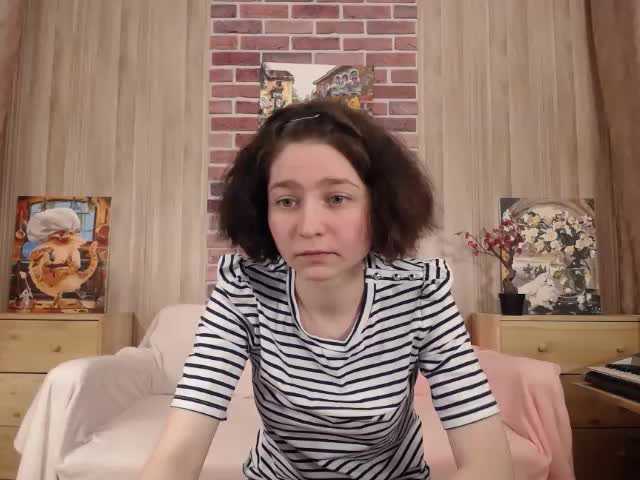 Apraides ekrānuzņēmumi AlicePinker