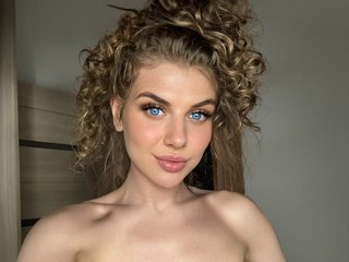 Erotiska video tērzēšana JustAlice