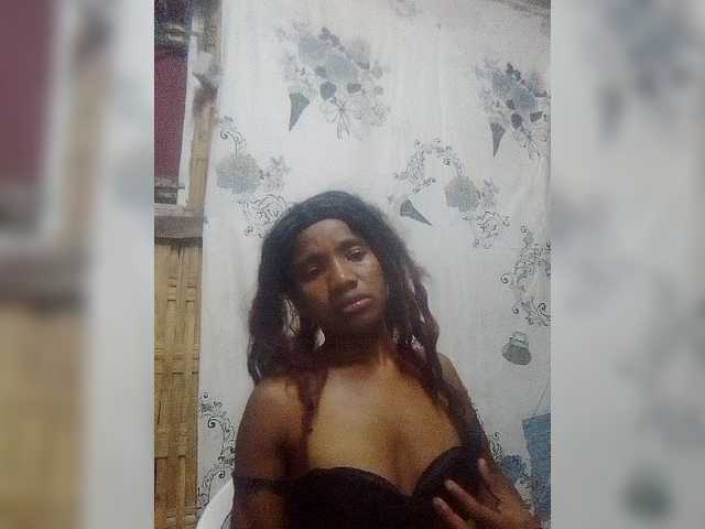 Apraides ekrānuzņēmumi Alicia7