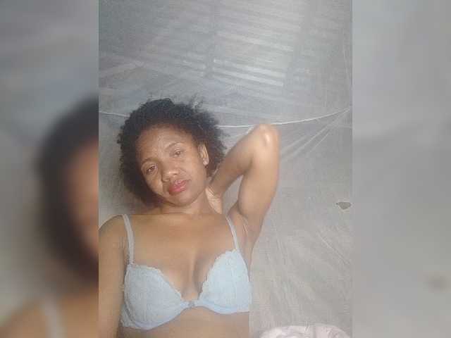 Apraides ekrānuzņēmumi Alicia7