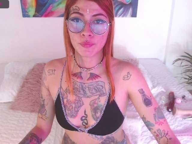 Fotogrāfijas AliciaLodge I escape from the area 51 to fuck with you ... CONTROL DOMI+ NAKED+FUCK ASS 666TIPS #new #teen #tattoo #pussy #lovense