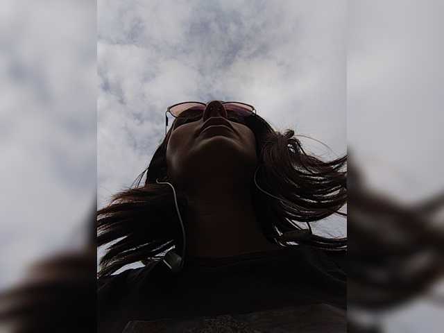 Apraides ekrānuzņēmumi AlienKamila