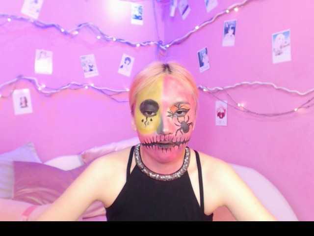 Fotogrāfijas AlienKim Welcome to room of fear)) let's have a fun in my partyroom #scare #fearroom #halloween #asian #young