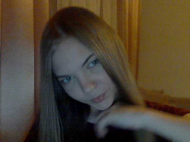 Fotogrāfijas alisekss8 Hello boys!) I'm Alice, I'm 24. Subscribe to me and put a heart!) Subscription for tokens!)