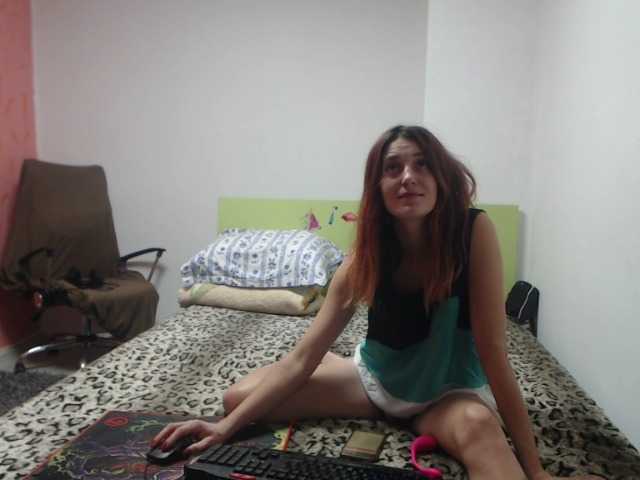 Apraides ekrānuzņēmumi alishallovexx