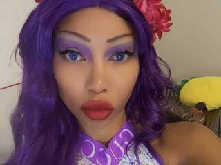 Erotiska video tērzēšana AllaStrange