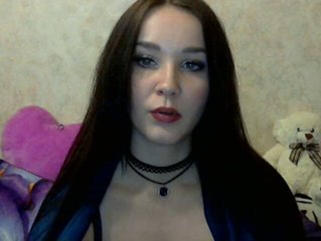 Apraides ekrānuzņēmumi AllisonLi