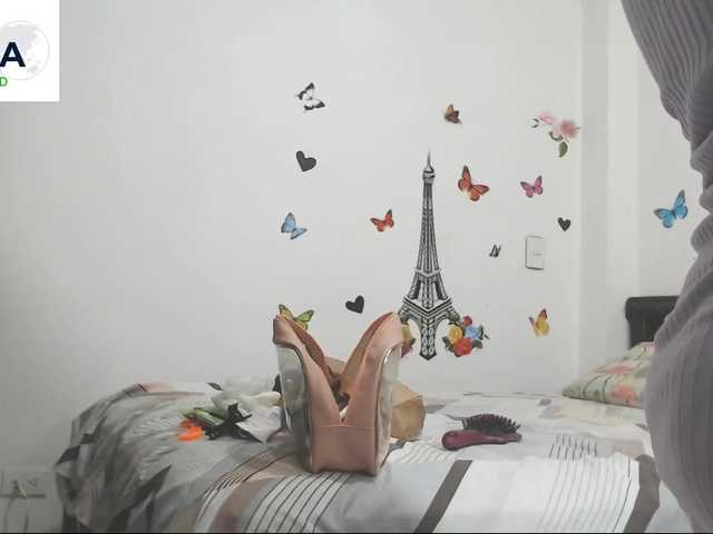 Fotogrāfijas Allisson-14 Welcome to my room!!