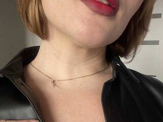 Erotiska video tērzēšana alyavibe69