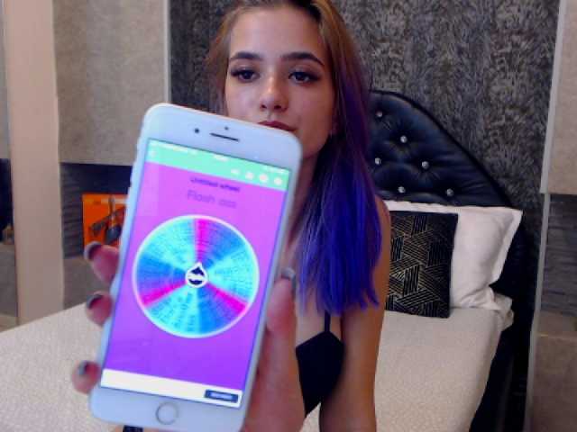 Apraides ekrānuzņēmumi AmaliaKeys