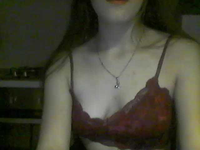 Apraides ekrānuzņēmumi AmberleyDe