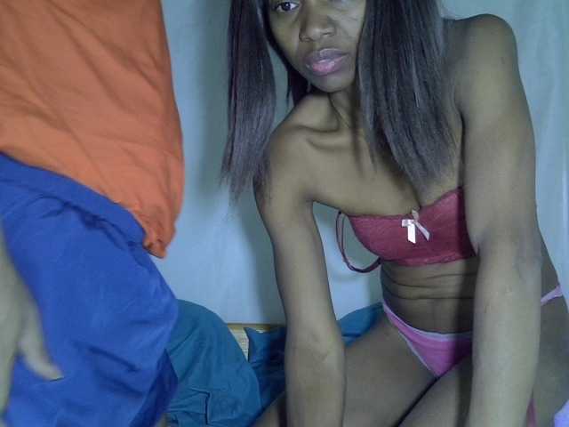 Apraides ekrānuzņēmumi AmelieAndJames0919