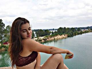 Erotiska video tērzēšana Ameri-me