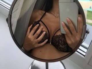 Erotiska video tērzēšana Alissia_Kiss