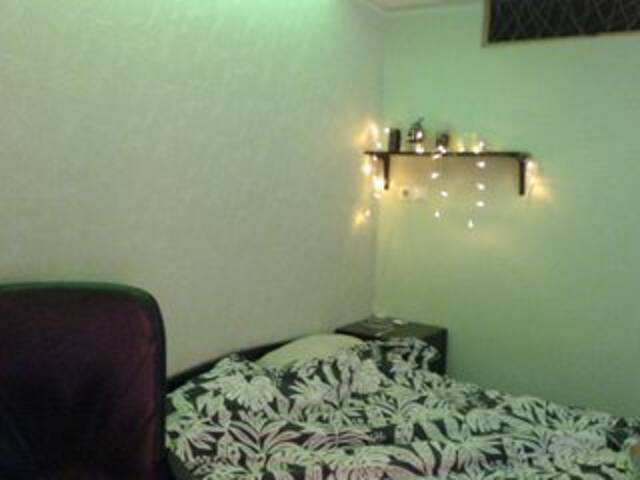 Apraides ekrānuzņēmumi Alissia_Kiss