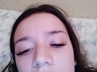 Apraides ekrānuzņēmumi AmySilver